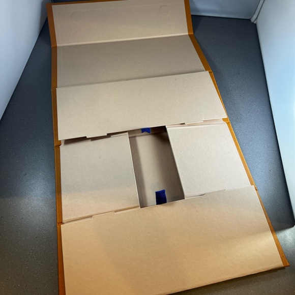 Louis Vuitton Orange Gift Box - Picture 5 of 9